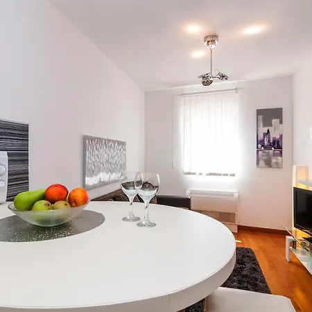 Cosmopolitan Apartment Zadar